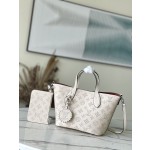 𝐋𝐎𝐔𝐈𝐒 𝐕𝐔𝐈𝐓𝐓𝐎𝐍    M21909