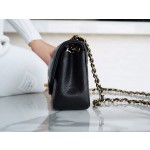 𝐂𝐇𝐀𝐍𝐄𝐋 Classic Flap France 𝐇𝐚𝐚𝐬Original Lychee Pattern🐂 Classic Flap Bag Big 𝒎𝒊𝒏𝒊🔆Black Gold🖤