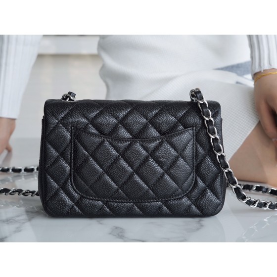 𝐂𝐇𝐀𝐍𝐄𝐋 Classic Flap France 𝐇𝐚𝐚𝐬Original Lychee Pattern🐂 Classic Flap Bag Big 𝒎𝒊𝒏𝒊🔆Black Silver🖤