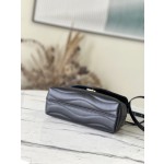 𝐋𝐎𝐔𝐈𝐒 𝐕𝐔𝐈𝐓𝐓𝐎𝐍   M21720