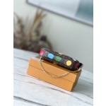 𝐋𝐎𝐔𝐈𝐒 𝐕𝐔𝐈𝐓𝐓𝐎𝐍   M81866