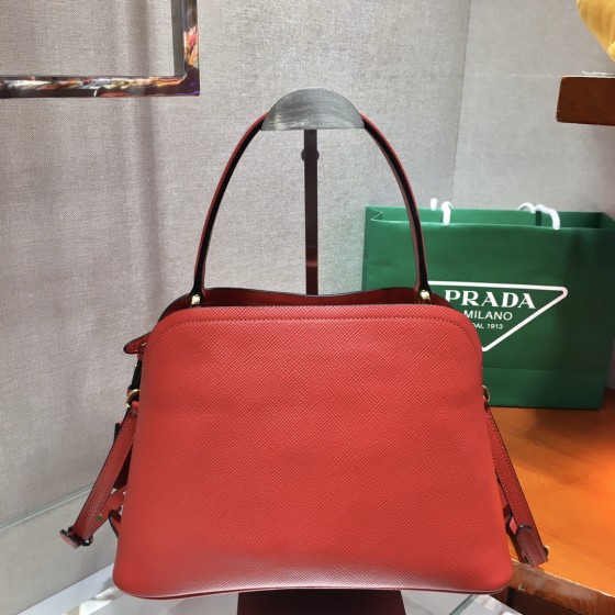 𝐏𝐑𝐀𝐃𝐀 Matinee Handbag 1BA282
