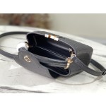 𝐋𝐎𝐔𝐈𝐒 𝐕𝐔𝐈𝐓𝐓𝐎𝐍    M95393