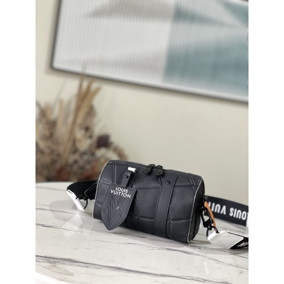 𝐋𝐎𝐔𝐈𝐒 𝐕𝐔𝐈𝐓𝐓𝐎𝐍     M21543