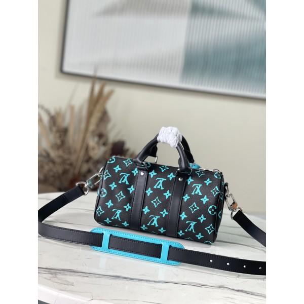 𝐋𝐎𝐔𝐈𝐒 𝐕𝐔𝐈𝐓𝐓𝐎𝐍     M21938