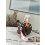 𝐋𝐎𝐔𝐈𝐒 𝐕𝐔𝐈𝐓𝐓𝐎𝐍     M46222