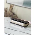 𝐋𝐎𝐔𝐈𝐒 𝐕𝐔𝐈𝐓𝐓𝐎𝐍   M81831