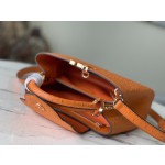 𝐋𝐎𝐔𝐈𝐒 𝐕𝐔𝐈𝐓𝐓𝐎𝐍    M95393