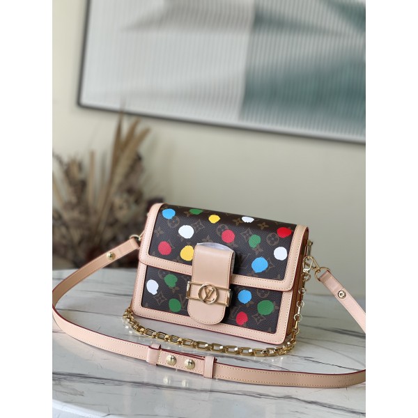 𝐋𝐎𝐔𝐈𝐒 𝐕𝐔𝐈𝐓𝐓𝐎𝐍    M46432