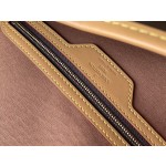 𝐋𝐎𝐔𝐈𝐒 𝐕𝐔𝐈𝐓𝐓𝐎𝐍    M42247