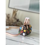 𝐋𝐎𝐔𝐈𝐒 𝐕𝐔𝐈𝐓𝐓𝐎𝐍   M81979