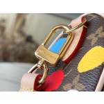 𝐋𝐎𝐔𝐈𝐒 𝐕𝐔𝐈𝐓𝐓𝐎𝐍   M81979