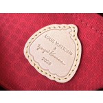 𝐋𝐎𝐔𝐈𝐒 𝐕𝐔𝐈𝐓𝐓𝐎𝐍    M46450