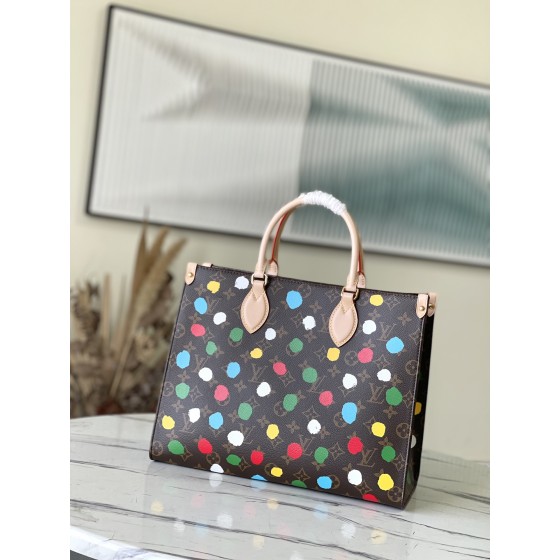 𝐋𝐎𝐔𝐈𝐒 𝐕𝐔𝐈𝐓𝐓𝐎𝐍  M46379