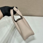 𝐏𝐑𝐀𝐃𝐀 mini vegetable basket 1BA349