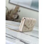 𝐋𝐎𝐔𝐈𝐒 𝐕𝐔𝐈𝐓𝐓𝐎𝐍  M61276