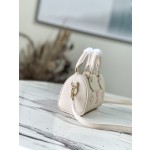 𝐋𝐎𝐔𝐈𝐒 𝐕𝐔𝐈𝐓𝐓𝐎𝐍   M46397