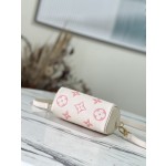 𝐋𝐎𝐔𝐈𝐒 𝐕𝐔𝐈𝐓𝐓𝐎𝐍   M46397