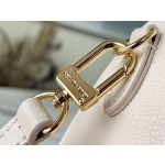 𝐋𝐎𝐔𝐈𝐒 𝐕𝐔𝐈𝐓𝐓𝐎𝐍   M46397