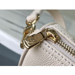 𝐋𝐎𝐔𝐈𝐒 𝐕𝐔𝐈𝐓𝐓𝐎𝐍   M46397