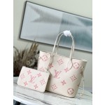 𝐋𝐎𝐔𝐈𝐒 𝐕𝐔𝐈𝐓𝐓𝐎𝐍   M45686