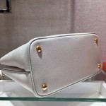 𝐏𝐑𝐀𝐃𝐀 Large  1BA211