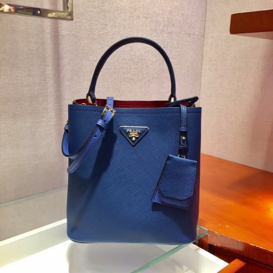 𝐏𝐑𝐀𝐃𝐀 Double handbag 1BA212