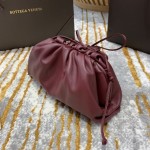 Bottega Veneta  THE MINI POUCH  #585852