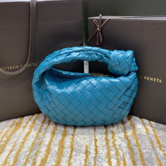 Bottega Veneta  🆕NEW🆕 JODIE #651876