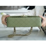 𝐂𝐇𝐀𝐍𝐄𝐋 Classic Flap France 🇫🇷 𝐇𝐇 𝐚𝐚𝐬 Original Caviar 🐂 Washed Tire Ox Medium 🐘Grass green