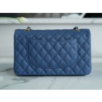 𝐂𝐇𝐀𝐍𝐄𝐋 Classic Flap France 🇫🇷 𝐇𝐇 𝐚𝐚𝐬 Original Caviar 🐂 Washed Tire Ox Medium 🐘Blue