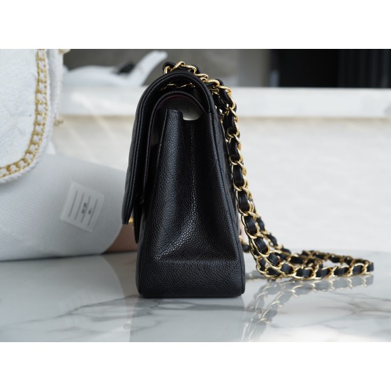 𝐂𝐇𝐀𝐍𝐄𝐋 Classic Flap France 🇫🇷 𝐇𝐚𝐚𝐬 Original Caviar🐂 Genuine Leather Caviar Large Black Gold🖤