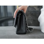 𝐂𝐇𝐀𝐍𝐄𝐋 Classic Flap France 🇫🇷 𝐇𝐚𝐚𝐬 Original Caviar🐂|Original Caviar🐂 Medium Black Silver🖤