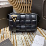 Bottega Veneta  PADDED  CASSETTE #591970