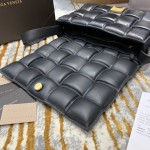 Bottega Veneta  PADDED  CASSETTE #591970