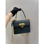 𝐏𝐑𝐀𝐃𝐀 Autumn/Winter 1BD021