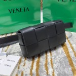 Bottega Veneta  𝗧𝗛𝗘 𝗕𝗘𝗟𝗧 𝗖𝗔𝗦𝗦𝗘𝗧𝗧𝗘 # 639367