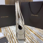 Bottega Veneta  𝙏𝙝𝙚 𝘼𝙧𝙘𝙤 𝟯𝟯 #575943