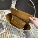 Bottega Veneta  𝙏𝙝𝙚 𝘼𝙧𝙘𝙤 𝟯𝟯 #575943