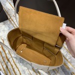 Bottega Veneta  𝙏𝙝𝙚 𝘼𝙧𝙘𝙤 𝟯𝟯 #575943