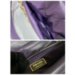 𝐏𝐑𝐀𝐃𝐀 New Cuddle Bag 1BD306