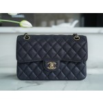 𝐂𝐇𝐀𝐍𝐄𝐋 Classic Flap washed cowhide is made from the most delicate newborn calves washed fetal cow small black and blue🪁