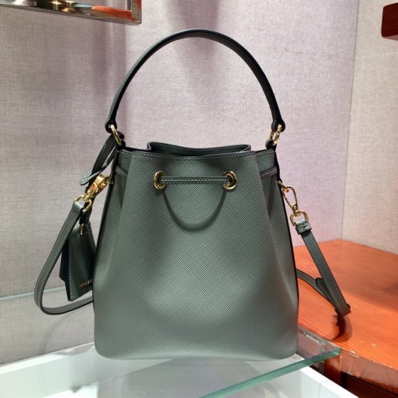 𝐏𝐑𝐀𝐃𝐀 New 1BZ032 Bucket Bag