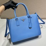 𝐏𝐑𝐀𝐃𝐀 Classic favourites 1BA274