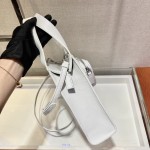 𝐏𝐑𝐀𝐃𝐀 New Women's Bag 1BG418