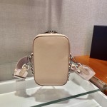 𝐏𝐑𝐀𝐃𝐀 1BH183 Mini handbag