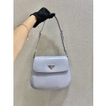 𝐏𝐑𝐀𝐃𝐀 Large flap w/ double shoulder strap 1BD303