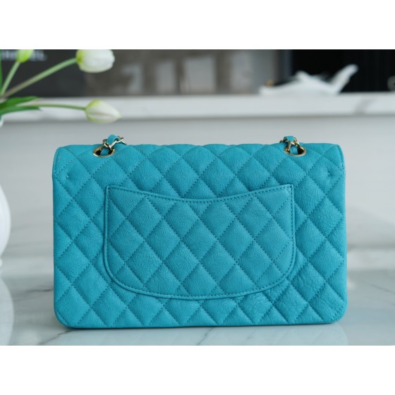 𝐂𝐇𝐀𝐍𝐄𝐋 Classic Flap washed cowhide is made from the most delicate newborn calves Washed fetal cow Medium Peacock Blue