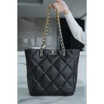 𝗖𝗛𝗔𝗡𝗘𝗟 𝟮𝟮𝗕 19 𝑩𝑨𝑮 𝑻𝒐𝒕𝒆 Italy 🇮🇹 level [box] lambskin 🐑 Genuine Leather Black Silver