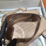 𝐏𝐑𝐀𝐃𝐀 Boston 1BA846